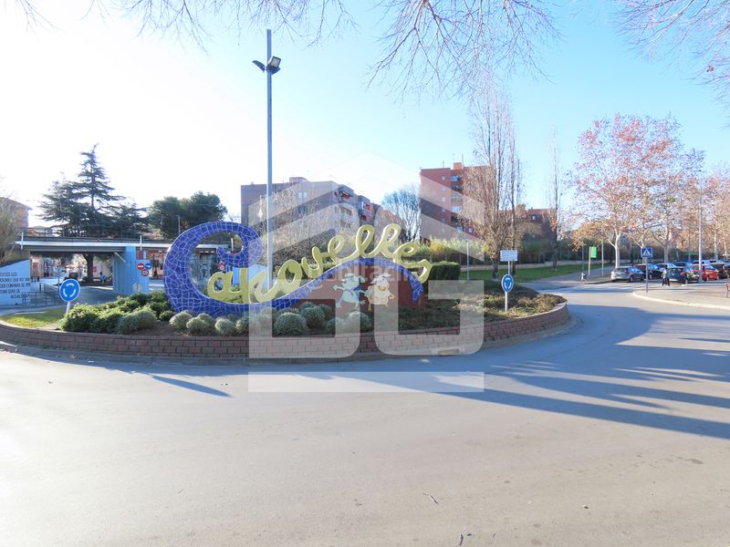 Foto 5f1af40a-0c80-4fae-93f2-9307ba4b99ba. Local comercial amb calefacció a Canovelles
