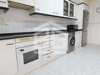 Dúplex a Franqueses del Vallès (Les). 5 dormitorios con 2 terrazas 2 balcones y plaza de parking