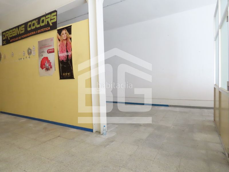 Foto 5b842608-b59e-4faa-ab08-66b81086d30f. Lloguer local comercial a Col·legis Nous Mollet del Vallès