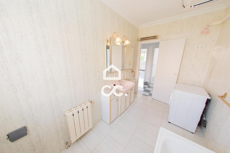 Foto 3759baaa-cd49-45a6-b2b7-4fc8676179bd. Casa in calle giralda la 2 in Calabardina Águilas