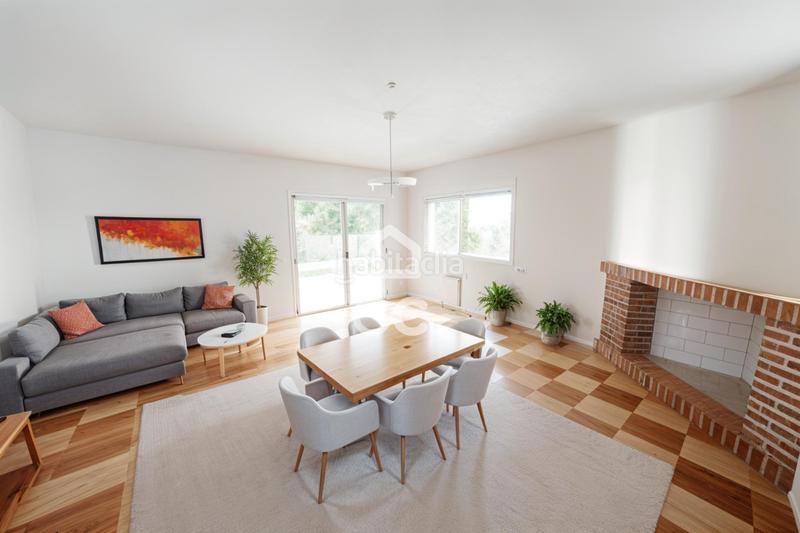 Foto 7760c392-e0c1-4e57-b07f-f3c9de9c3557. Casa in calle giralda la 2 in Calabardina Águilas