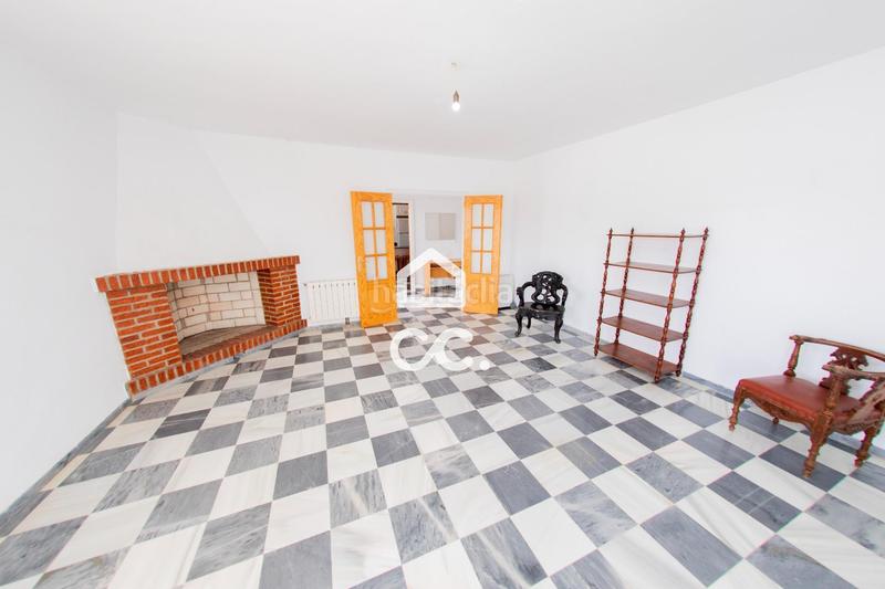 Foto c7a5f31a-c5f7-4cb1-8d64-b3281bc7aa36. Casa in calle giralda la 2 in Calabardina Águilas