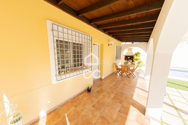 Foto 0cecd4ab-4bce-4c2e-a7c3-87813b66d3be. Casa aparellada a calle de río de janeiro 38 a Calabardina Águilas