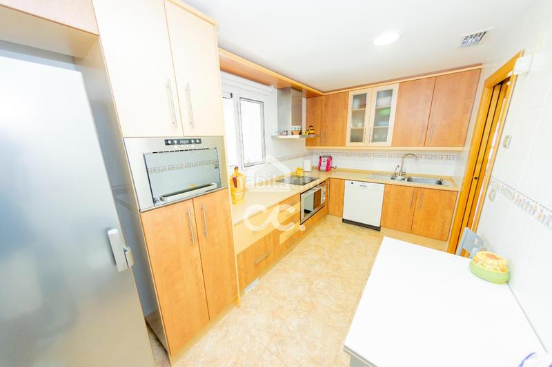 Foto 02e27401-b7e6-487e-abfa-cbc0aab88441. Casa pareada en calle de río de janeiro 38 en Calabardina Águilas