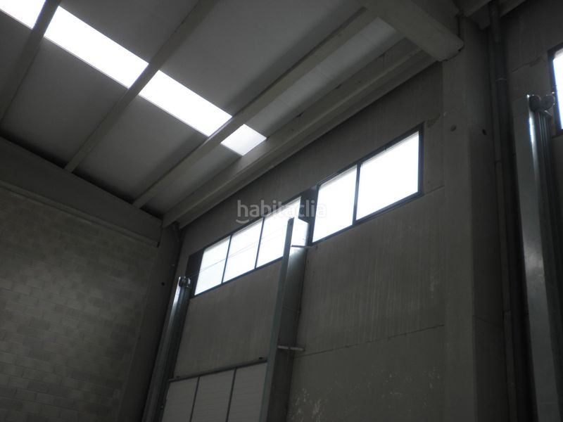 Foto 8a9951b4-5c47-4411-8578-a839ae64c332. Capannone industriale in polígono polígono industrial akaborro in Irurtzun
