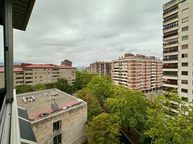 Foto 3b2f8fd1-b656-46bf-ba32-b103fd58a60f. Piso en calle de la fuente del hierro 5 piso en Iturrama en Pamplona / Iruña
