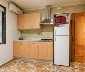 Etagenwohnung  Carrer del penedès. Piso en venta listo amueblado para entrar a vivir