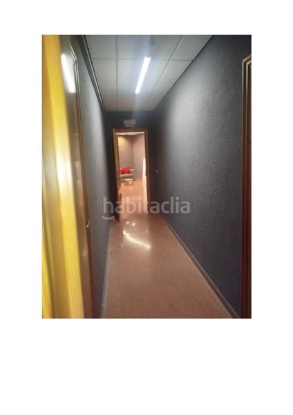 Foto 4bf6f02f-f88b-4e92-bb71-035fbddb8b96. Local comercial a Torreforta Tarragona