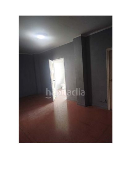 Foto 4fc9b30c-d246-4a23-978a-a674a978636e. Local comercial a Torreforta Tarragona