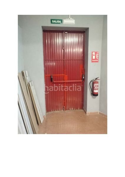 Foto 695a2f7c-d2d5-4d51-9872-3e48d6d04cab. Local comercial a Torreforta Tarragona