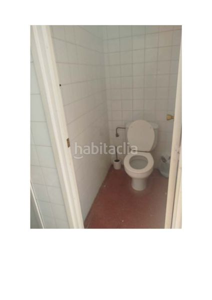 Foto f08dd5c9-0bb1-43fe-9a86-43dae66b3299. Local comercial a Torreforta Tarragona
