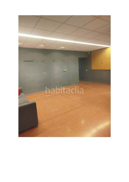 Foto ffa98dff-b461-4de9-8617-4377be541892. Local comercial a Torreforta Tarragona