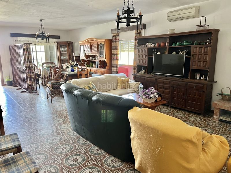 Foto fae5ce2a-654e-4098-b38b-6e5e84dabc47. Xalet amb xemeneia aparcament a El Palmar Vejer de la Frontera