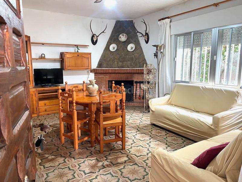 Foto b02e55d9-7738-4dd7-bdf2-f22430fbda24. Chalet avec cheminée parking piscine dans Los Franceses - La Vega Chiclana de la Frontera