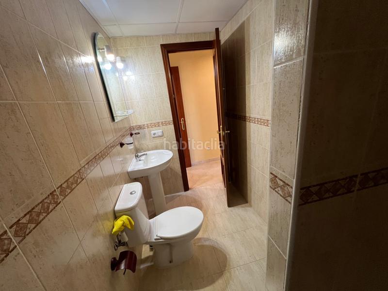 Foto 538023a3-4194-4808-aa8b-6ea2b476438f. Piso en avenida rodríguez de la borbolla 3 oportunidad piso 3 dormitorios y 2 baños a 200 metros de la playa en Rota