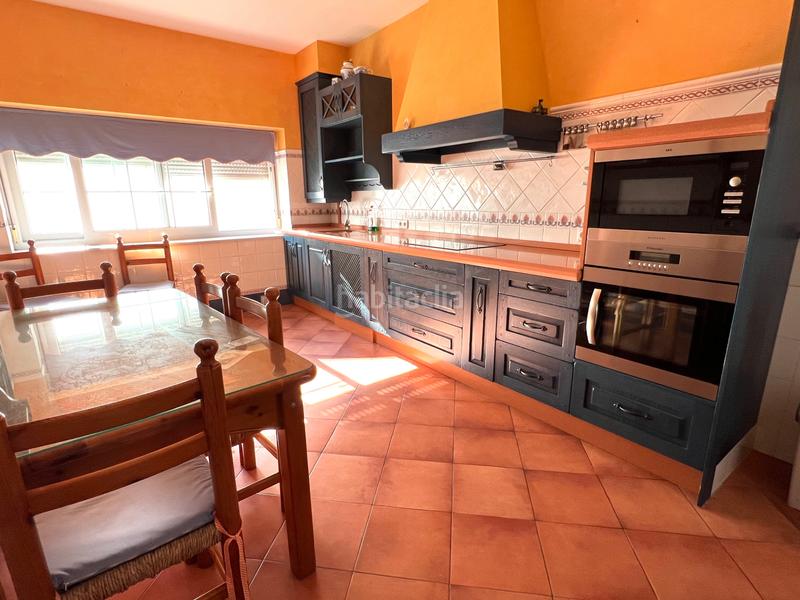 Foto 6dfc704a-a74b-4016-8c3c-e2b9022dda09. Casa amb xemeneia calefacció a Centro-Calzada-Cabo Noval Sanlúcar de Barrameda