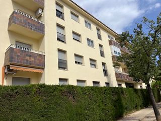 Etagenwohnung  Avenida los marianistas. Piso 3 dormitorios agentes comerciales