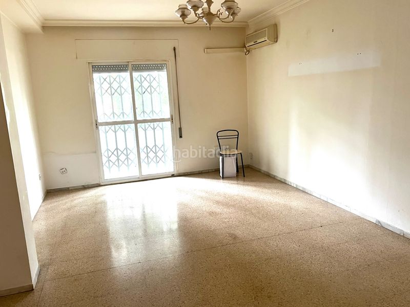 Foto 2c2ba968-8901-4d8b-992d-a4e1751f0242. Pis amb aparcament a La Plata Jerez de la Frontera