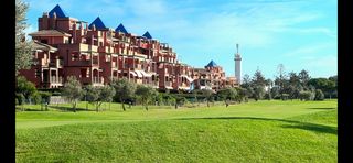 Pis  Avenida reina sofía. Torresalada- golf costa ballena