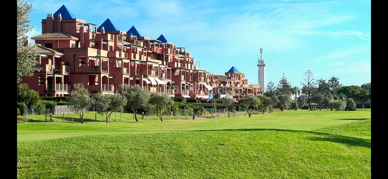 Foto f7a98f28-ff8e-4eb6-b003-894a0d1b7162. Pis amb aparcament piscina a Costa Ballena Golf Rota