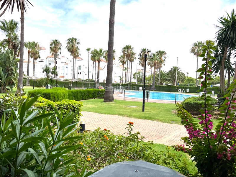 Foto 5a7cdbb4-a8c0-4594-98bb-23d4b5e72868. Pis a avenida reina sofía 11a a Costa Ballena Golf Rota