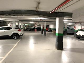 Aparcament cotxe  Carrer de torrebadal. ¡plaza parking c/ torrebadal!