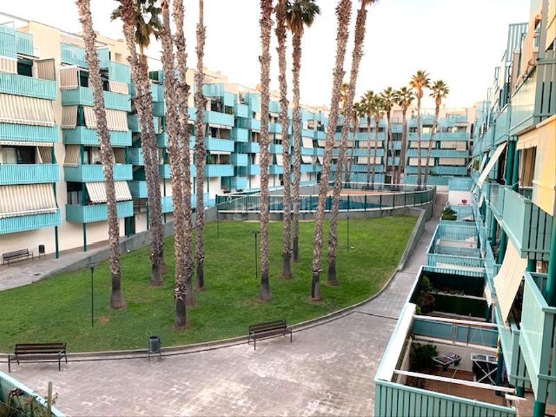 Foto 2145d0ae-a868-4780-8115-81def1ade98a. Pis amb calefacció piscina a Bufalà Badalona