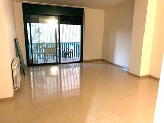 Piso  Plaça de la ciutat de san carlos de nicaragua. ¡pisazo todo exterior con piscina!