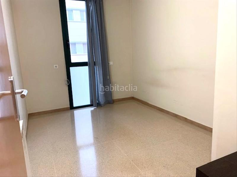 Foto 603cdf9a-1061-478a-9857-863d22ec6658. Pis amb calefacció piscina a Bufalà Badalona