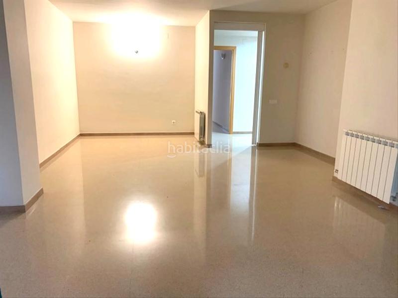 Foto 7c98c3d6-ae14-4172-b3cc-2e713500ba5f. Pis amb calefacció piscina a Bufalà Badalona