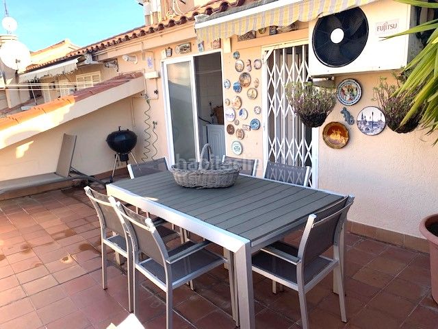 Foto d164005d-298c-4169-8e75-afdcb4c8e3d0. Duplex con riscaldamento in Centre Badalona