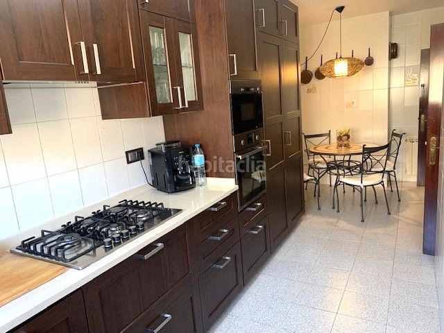 Foto 5d8af7d7-8328-4102-912e-4d7f305ecf71. Duplex con riscaldamento in Centre Badalona