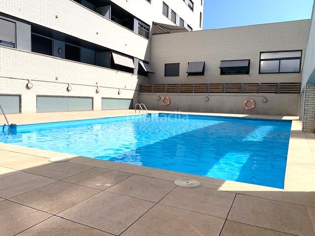 Foto 56cca4ea-71a8-4777-be7c-f7bc92a50189. Piso ¡piso, parking y trastero! en Gorg Badalona