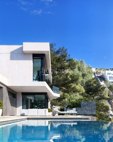 Foto c3254186-1ad8-4e53-b035-97a297746888. Xalet amb calefacció aparcament piscina a La Fustera Benissa