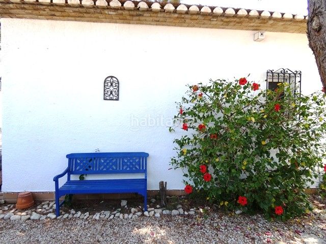 Foto c62493bb-1489-405a-8486-bb89b786619c. Casa adossada amb calefacció aparcament piscina a Dénia