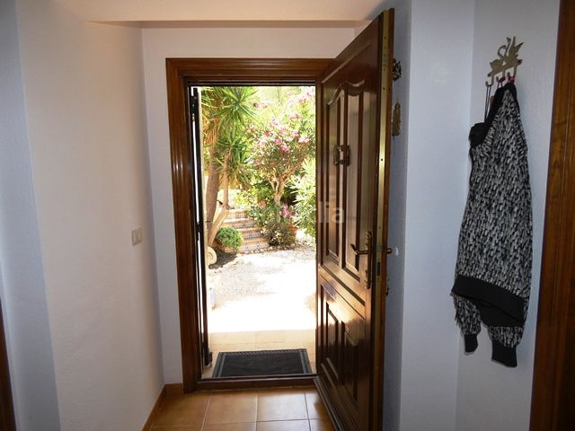 Foto e9888fb9-53d5-4b08-9b71-6186d80354f2. Casa adossada amb calefacció aparcament piscina a Dénia