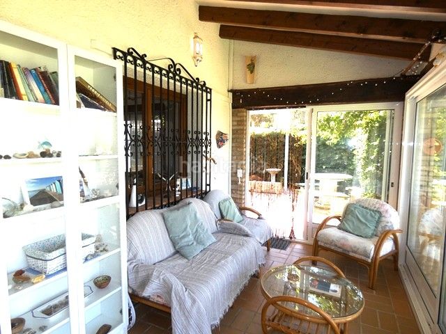 Foto eee5fd36-960a-4ccc-a11a-18258e3ca2df. Casa adossada amb calefacció aparcament piscina a Dénia