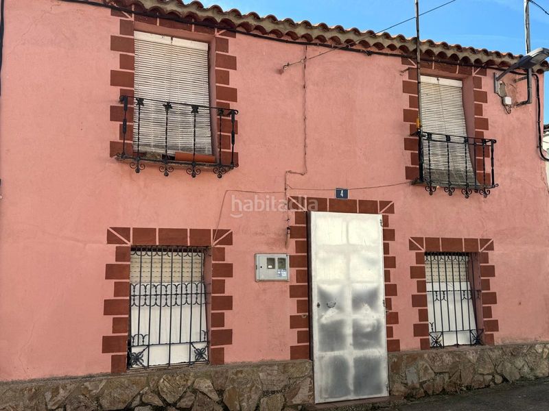 Foto df6b67b4-5532-42c1-83dd-5be4a22b32d6. Masia a Montamarta
