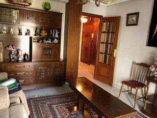 Appartement à Casco Antiguo. Piso muy centrico