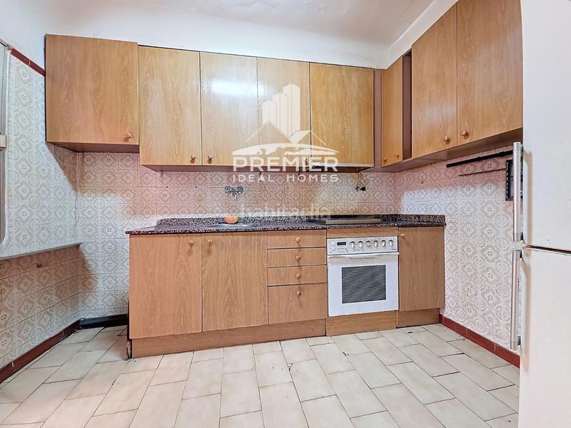Foto cf3db5f5-aabc-47b0-8ce5-8a84930034a9. Casa oportunidad. casa independiente con encanto y muchas posibilidades en Petrer