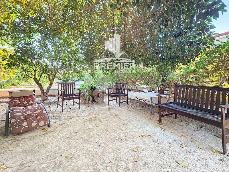 Foto 167162a8-2f72-4cce-a134-53f764102b72. Xalet amb calefacció aparcament piscina a Jubalcoi Elche / Elx