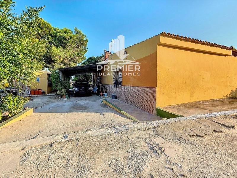 Foto 42dcbdb8-26b1-4747-a306-4119d5bfc008. Xalet amb calefacció aparcament piscina a Jubalcoi Elche / Elx