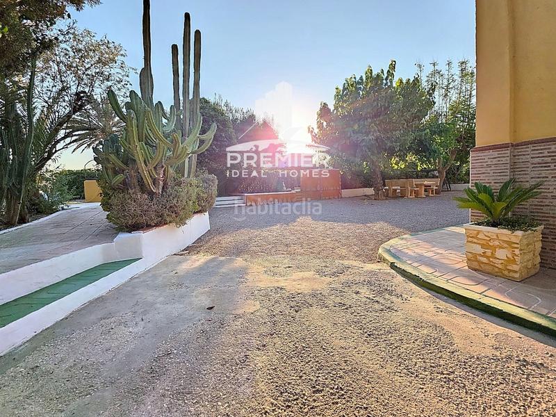 Foto 7601565f-ddb5-4820-876d-b75c4c8fe764. Xalet amb calefacció aparcament piscina a Jubalcoi Elche / Elx