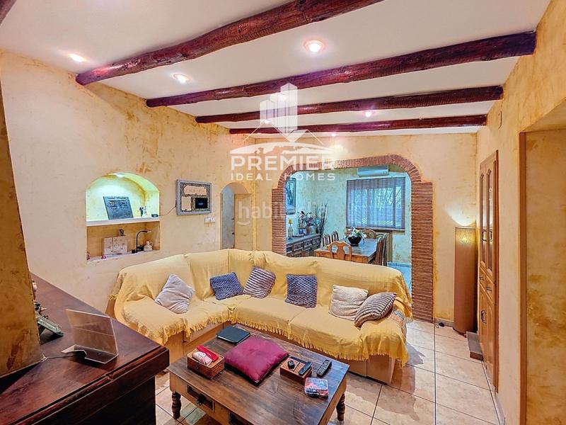 Foto 930ad32d-c58c-4b81-84fa-a1be3c322d7c. Xalet amb calefacció aparcament piscina a Jubalcoi Elche / Elx