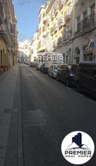 Parking coche  Nueva. Garaje cerrado con trastero en pleno centro de elda