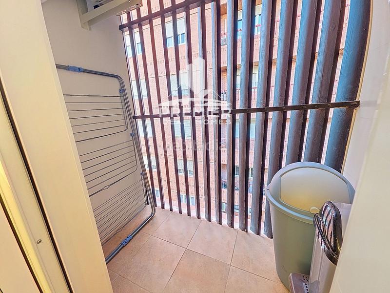 Foto 988a3753-817b-4053-85b1-be4e466e3c7e. Location attique avec chauffage dans Plaza Castelar - Mercado Central Elda