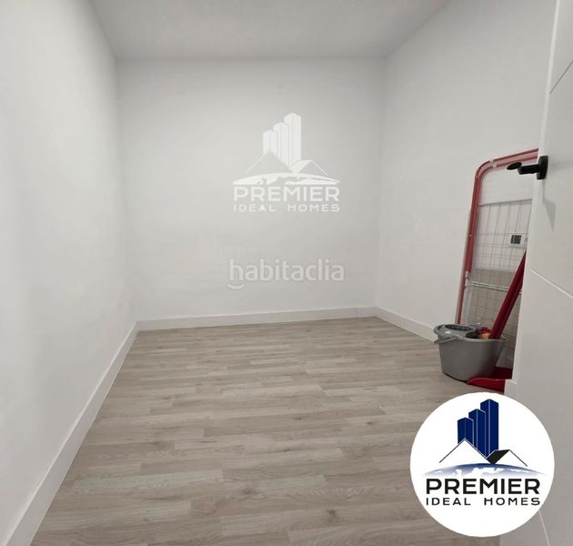 Foto 3266fa49-df7f-4b56-aee9-7ed9c349fef4. Rent flat in San Crispín-Huerta Nueva-Estación Elda
