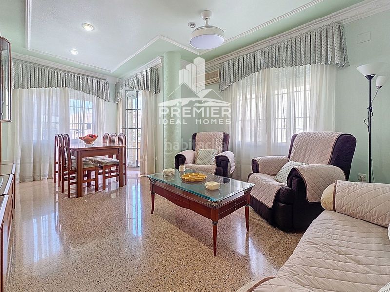 Foto 9c0a5709-edb1-47ec-ac45-a284a63c358c. Casa amb calefacció aparcament a Plaza de Toros-Avenida Chapí-Trinquete Elda