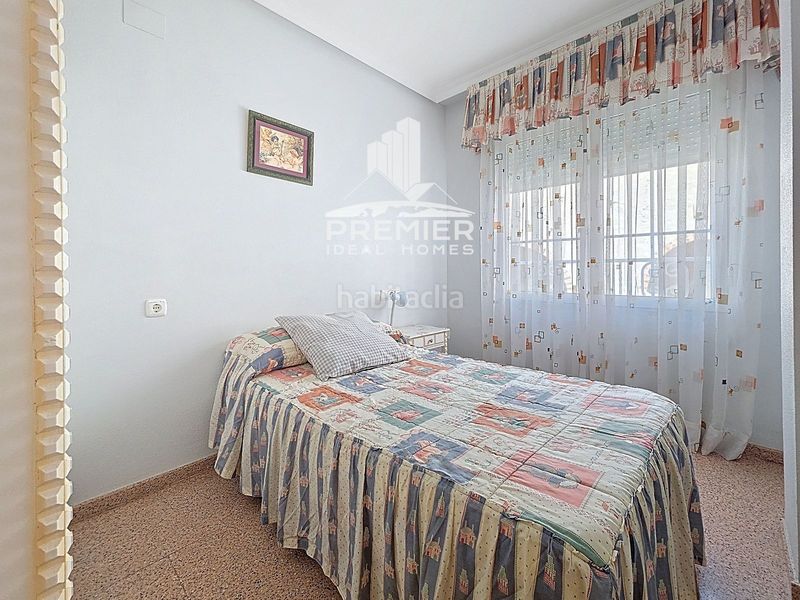 Foto cdba224b-744f-4a35-a21e-6747793181bd. Casa amb calefacció aparcament a Plaza de Toros-Avenida Chapí-Trinquete Elda