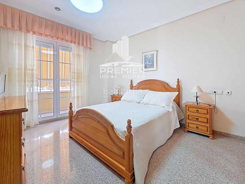 Foto fcd5ac46-3d8c-44e0-9345-7a58836bd3ec. Casa amb calefacció aparcament a Plaza de Toros-Avenida Chapí-Trinquete Elda